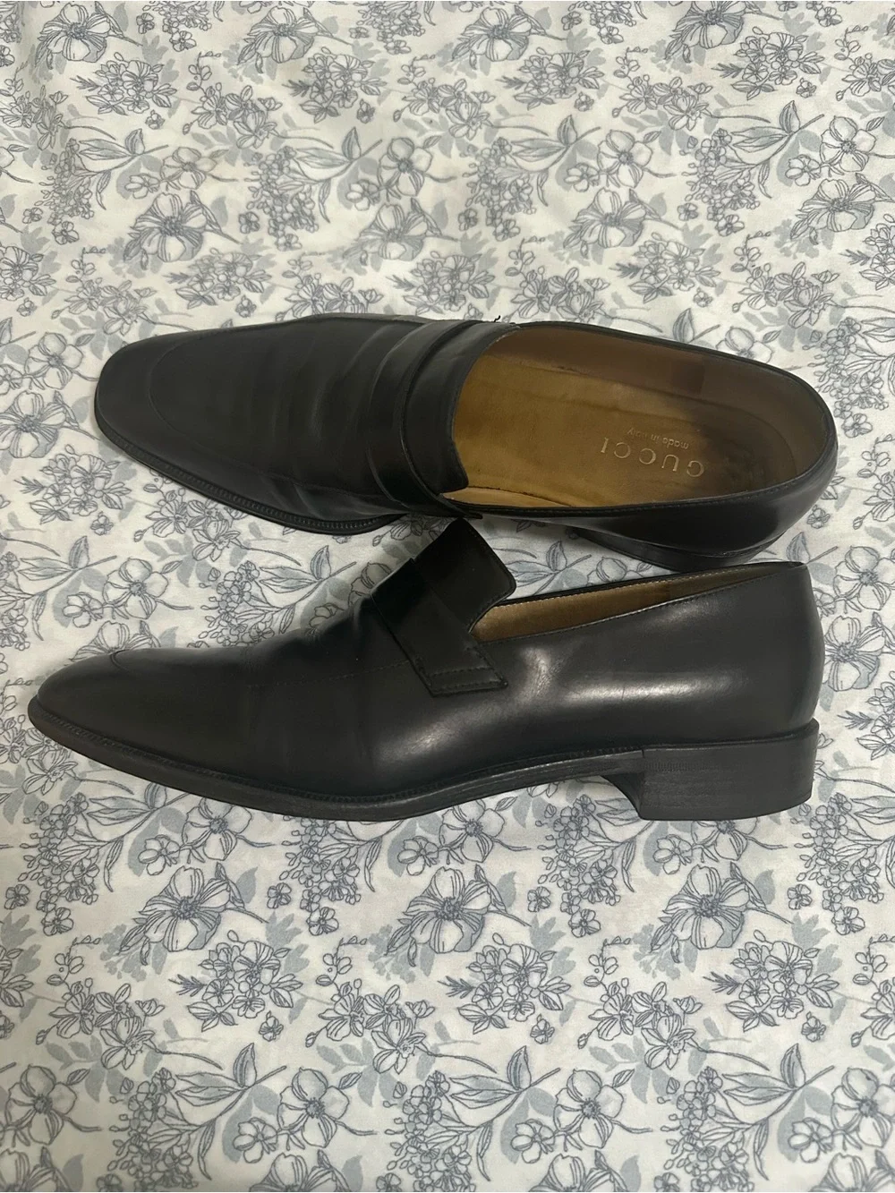 Gucci Black Leather Men's Slip-On Loafers